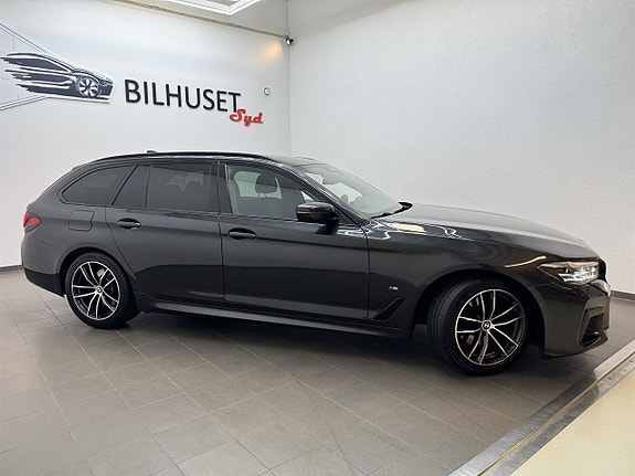BMW 520 2 of 5