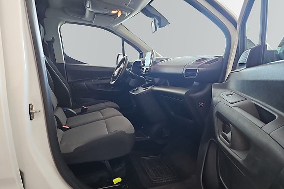 Toyota Proace City 7 of 15