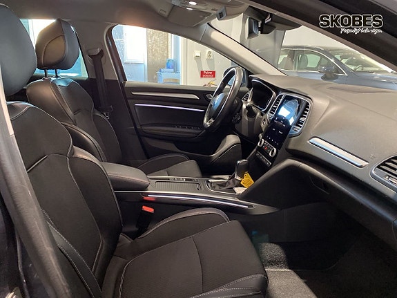Renault Megane 10 of 16