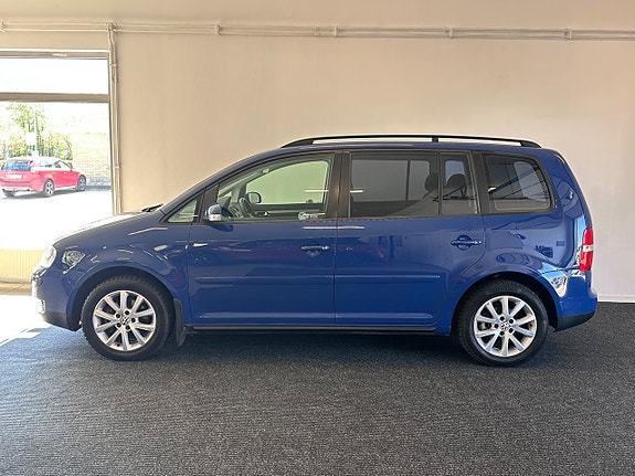 Volkswagen Touran 9 of 20