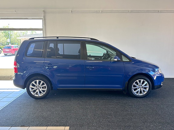 Volkswagen Touran 6 of 20