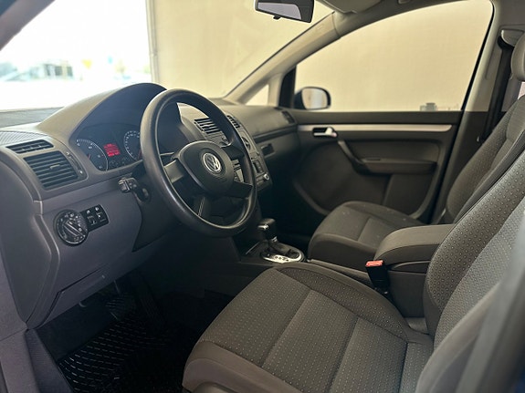 Volkswagen Touran 14 of 20