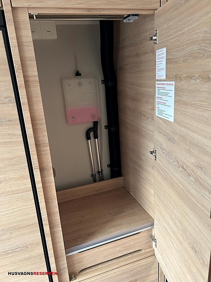 Knaus SÜDWIND BLACK SELECTION 580 UF 18 of 21
