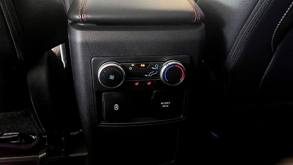 Ford Explorer 24 of 24