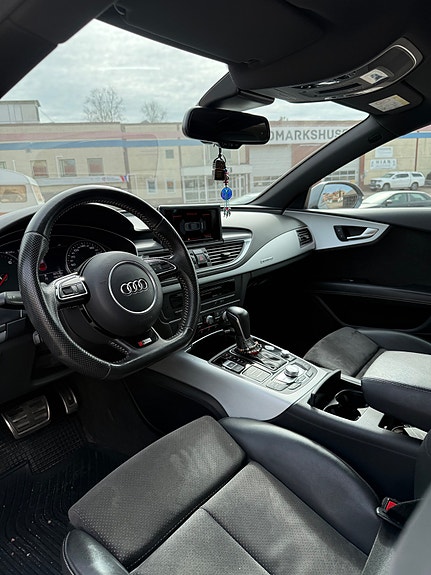Audi A7 5 of 5