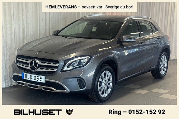 Mercedes-Benz GLA200 3 of 13