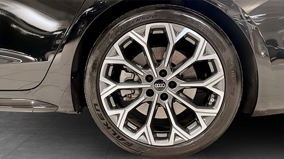 Audi A6 6 of 15