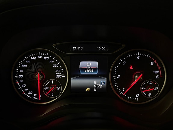 Mercedes-Benz B180 d 20 of 23