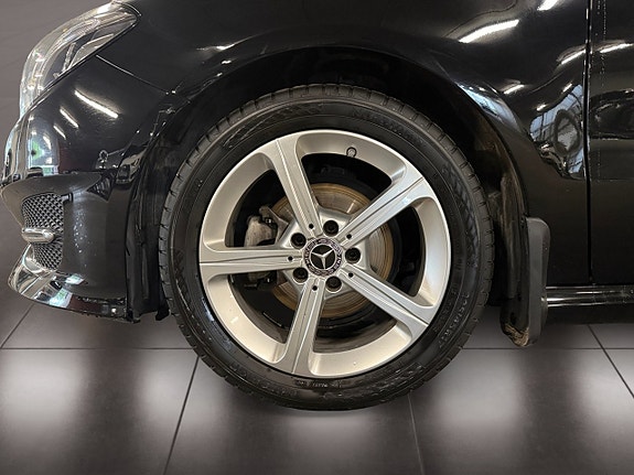 Mercedes-Benz B180 d 23 of 23