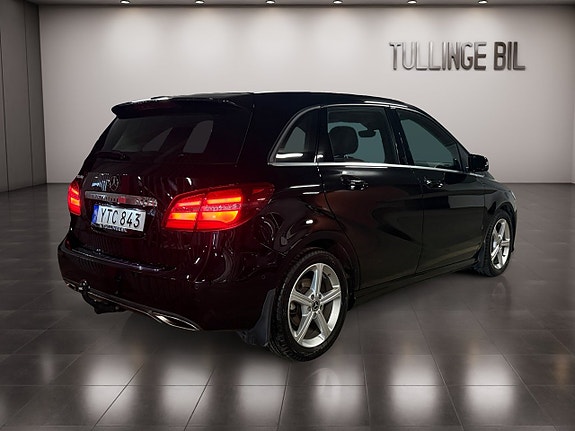 Mercedes-Benz B180 d 5 of 5