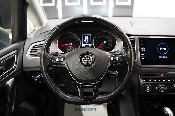 Volkswagen Golf Sportsvan 10 of 20