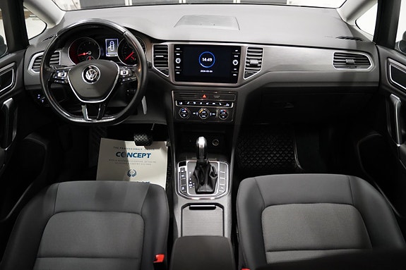Volkswagen Golf Sportsvan 9 of 20