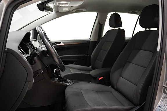 Volkswagen Golf Sportsvan 7 of 20