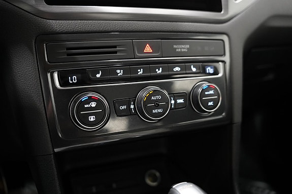 Volkswagen Golf Sportsvan 14 of 20