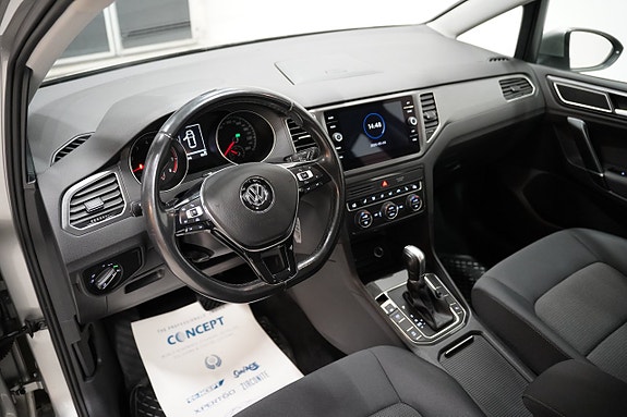 Volkswagen Golf Sportsvan 6 of 20