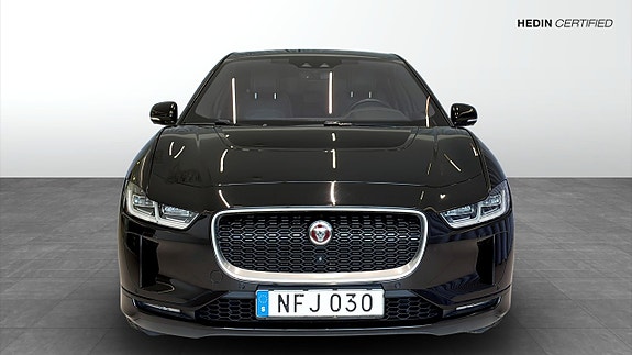 Jaguar I-PACE 8 of 12