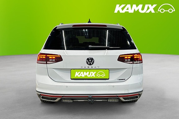 Volkswagen Passat Alltrack 5 of 5