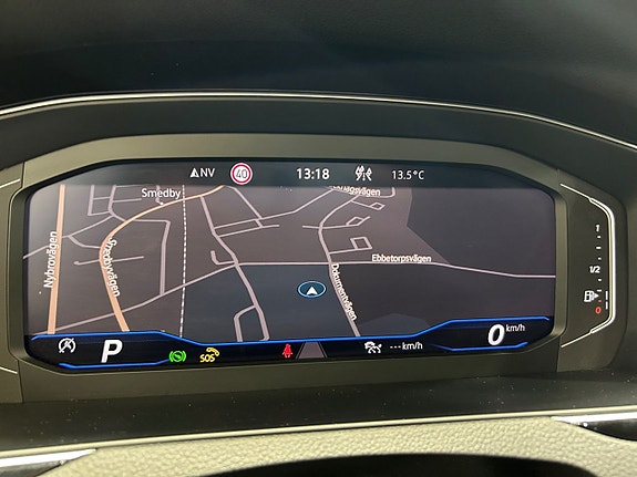 Volkswagen Passat Alltrack 22 of 26