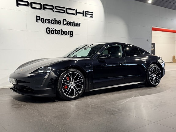 Porsche Taycan 4S 8 of 23