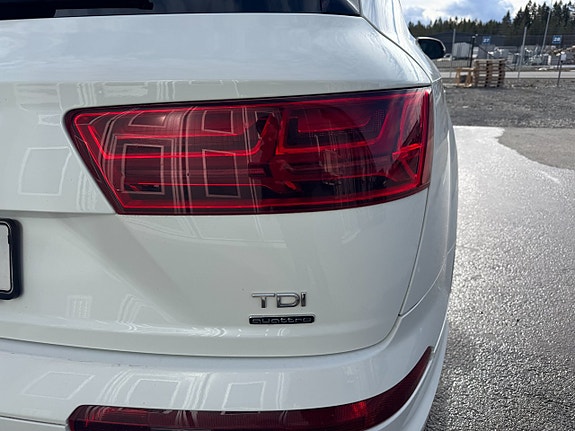 Audi Q7 22 of 23