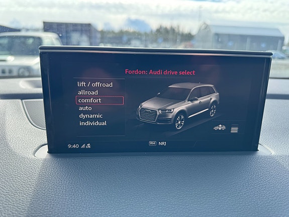 Audi Q7 18 of 23