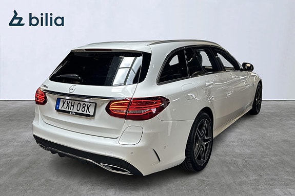 Mercedes-Benz C300 de 4 of 5