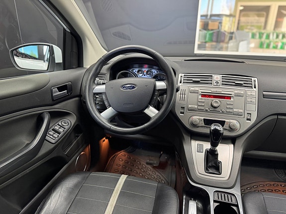 Ford Kuga 7 of 11
