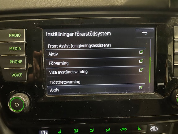 Skoda Octavia Scout 17 of 21