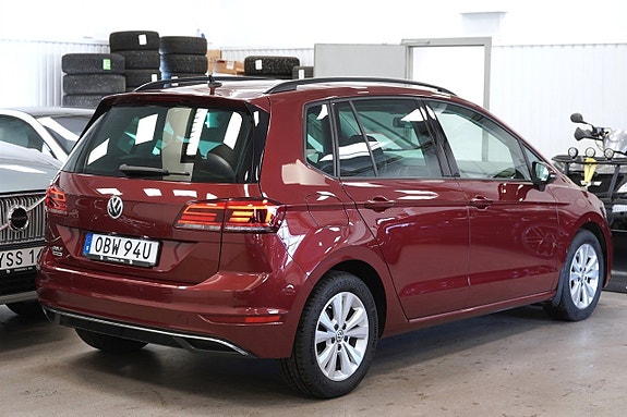 Volkswagen Golf Sportsvan 5 of 23
