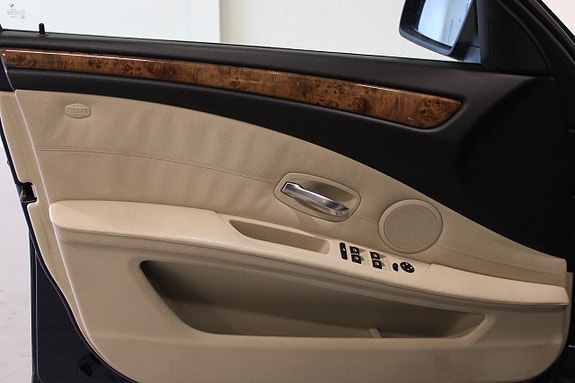 BMW 520d 11 of 14
