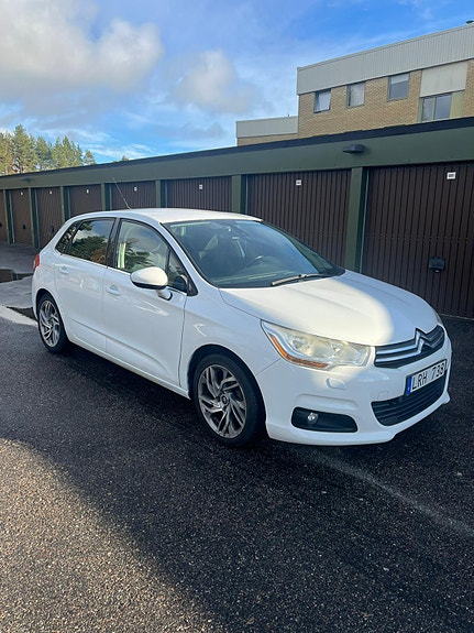 Citroen C4 2 of 5