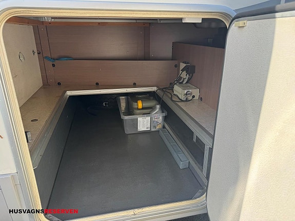 Adria 677 SP 4 of 15