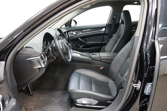 Porsche Panamera S 6 of 21