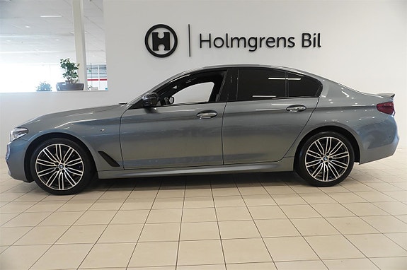 BMW 520d 3 of 5