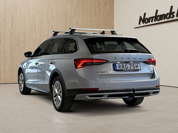Skoda Octavia Scout 7 of 10