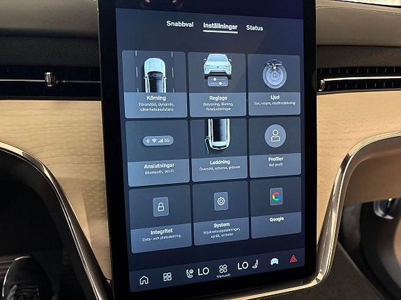 Volvo EX90 19 of 28
