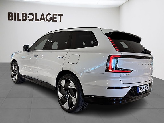 Volvo EX90 3 of 28