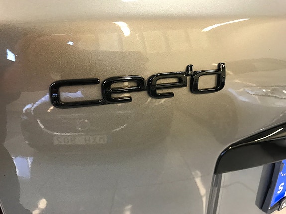 Kia Ceed 6 of 25
