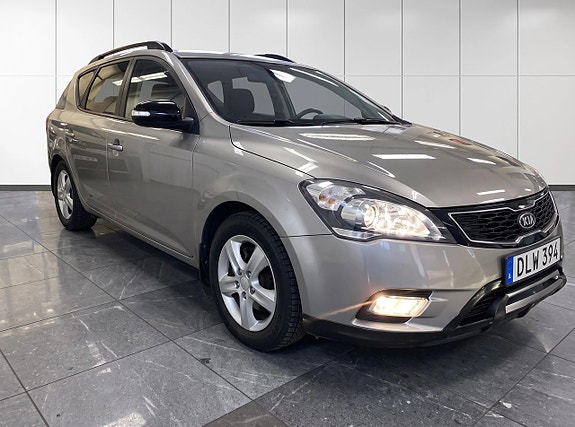 Kia Ceed 2 of 25