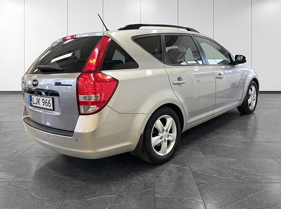 Kia Ceed 3 of 25