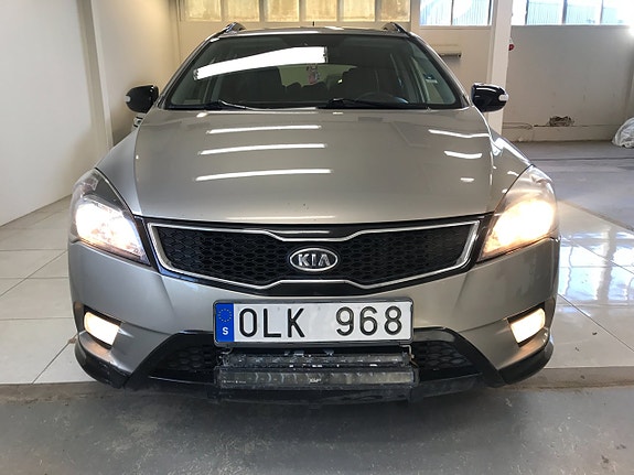Kia Ceed 4 of 25