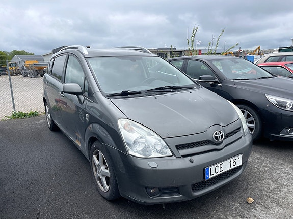 Brukt Toyota Corolla Verso 2.2 d-4d