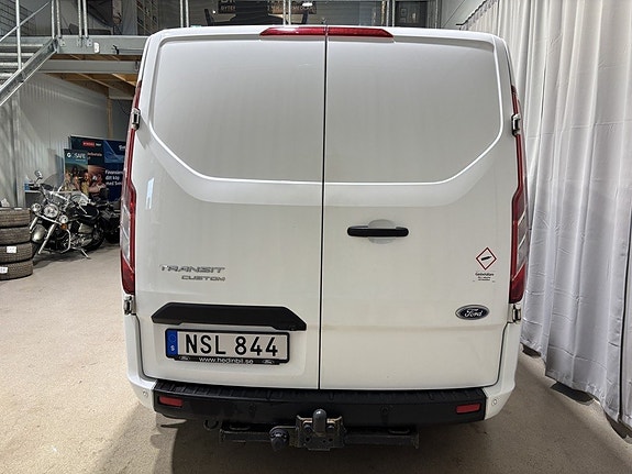 Ford Transit Custom 4 of 5