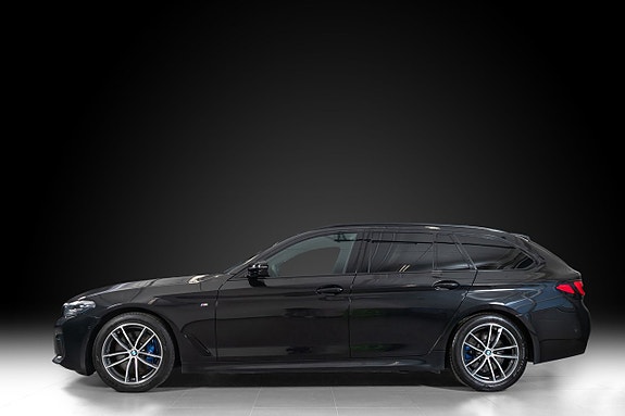 BMW 520d 3 of 5