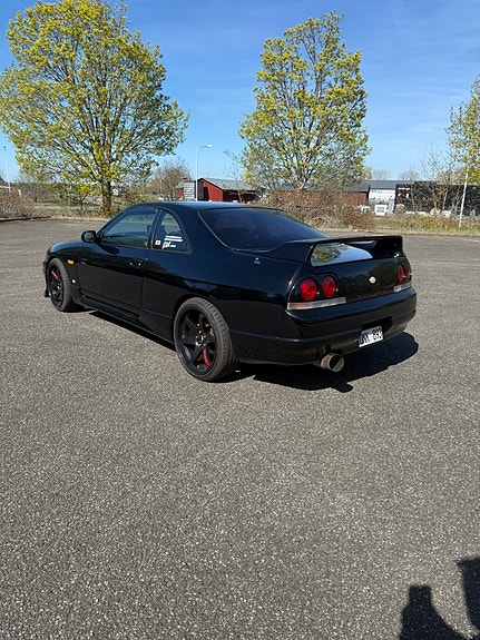 Nissan Skyline 5 of 5