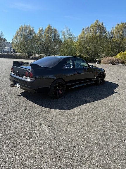 Nissan Skyline 6 of 10