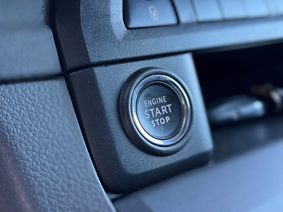 Opel Vivaro 10 of 16