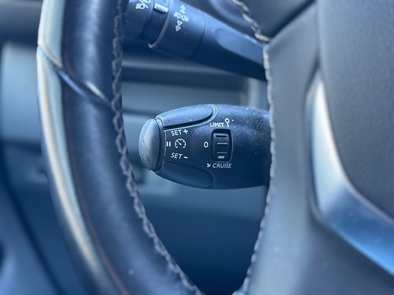Opel Vivaro 8 of 16