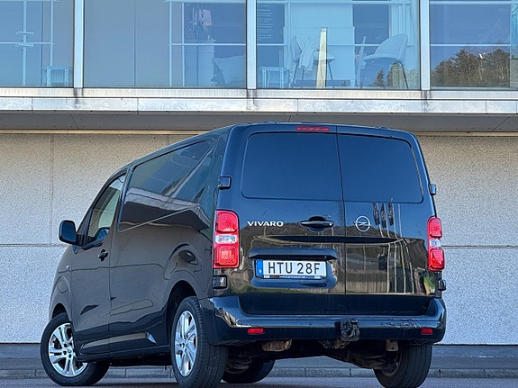 Opel Vivaro 3 of 5