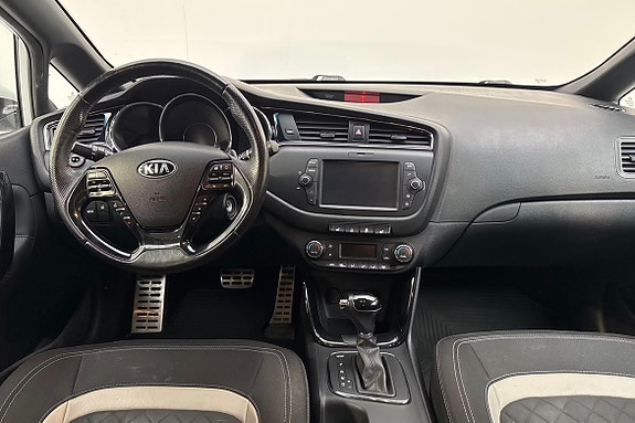 Kia Ceed 2 of 5